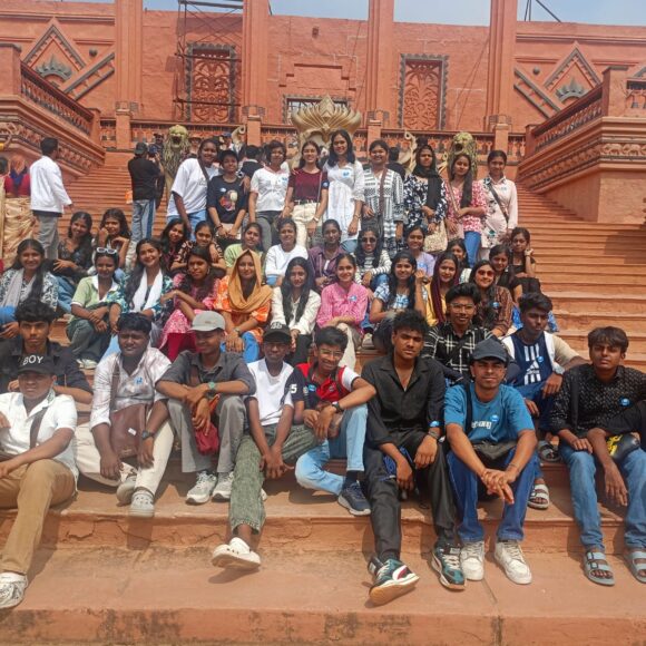 WhatsApp Image 2025-10-22 at 06.50.34_7d06a4a3 Study Tour